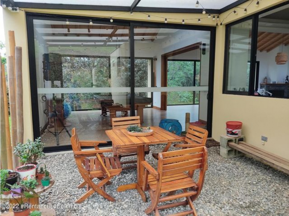 Casa en venta en Loma del Escobero;Envigado 23-804 C.O