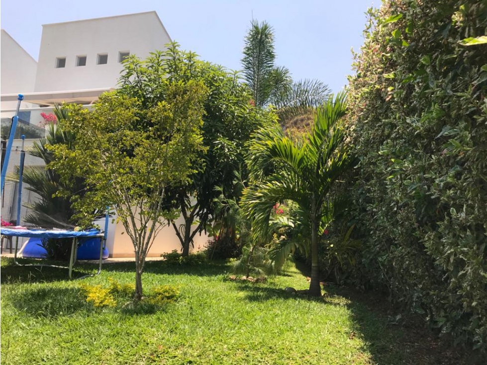 SE VENDE EXCELENTE PROPIEDAD CASA EN JAMUNDI EN CONDOMINIO