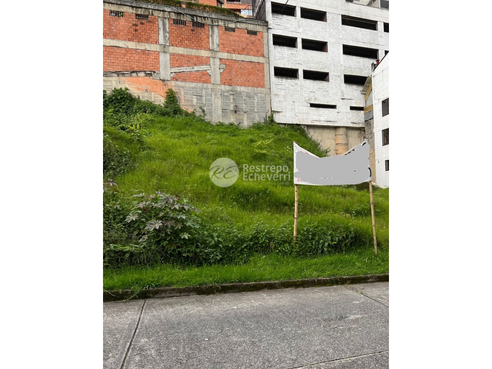 Lote en venta, barrio Palermo, Manizales