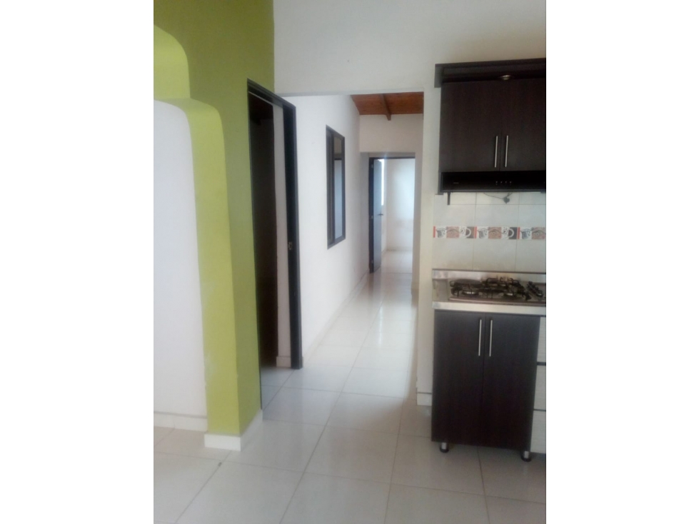 VENDO CASA EN MEDELLÍN