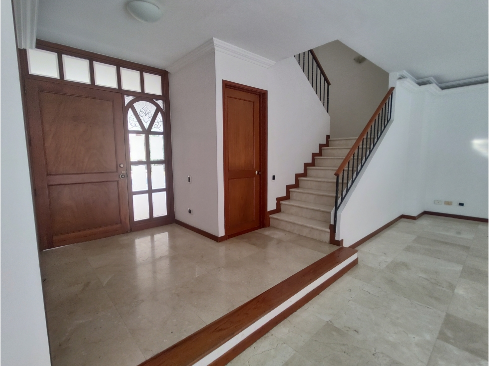 CASA EN VENTA EN JOCKEY CLUB, CIUDAD JARDÍN