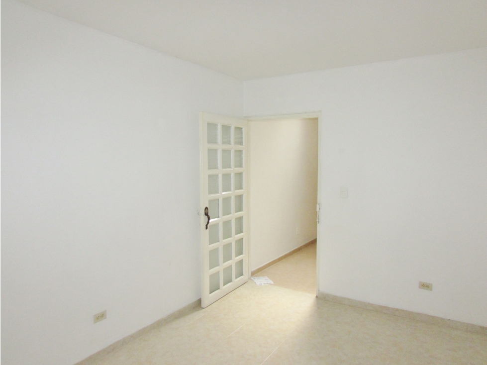 Apartamento en arrendamiento, barrio Santa Rita en Palmira.