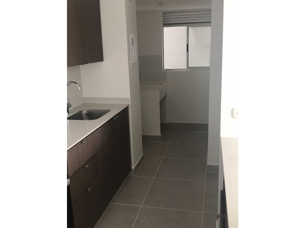 VENDO APARTAMENTO VALLE DEL LILI CALI