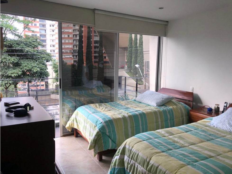 Venta CASA en El Poblado, sector Padre Marianito