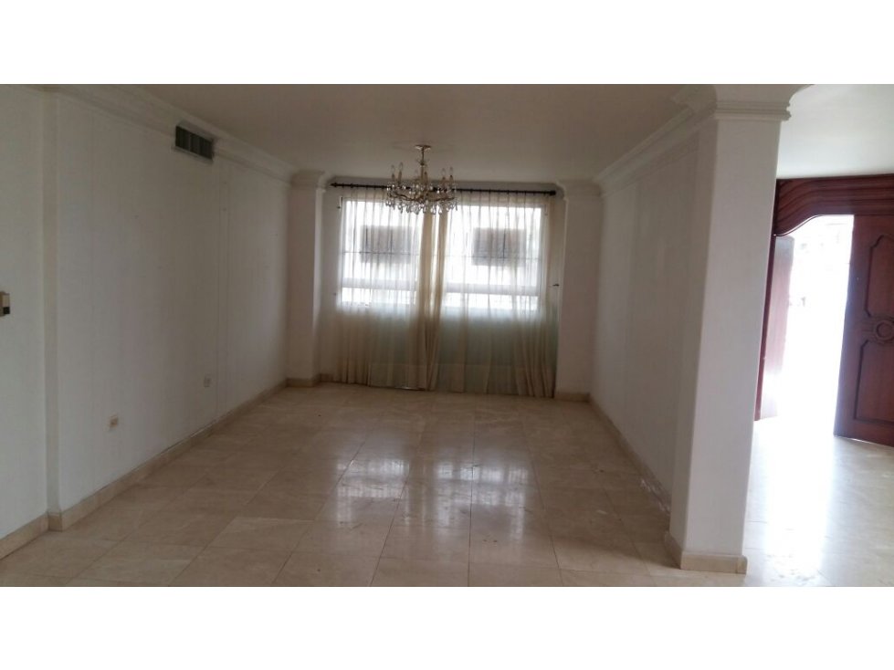 EN VENTA CASA EN EL BARRIO LA CASTELLANA MONTERIA COLOMBIA