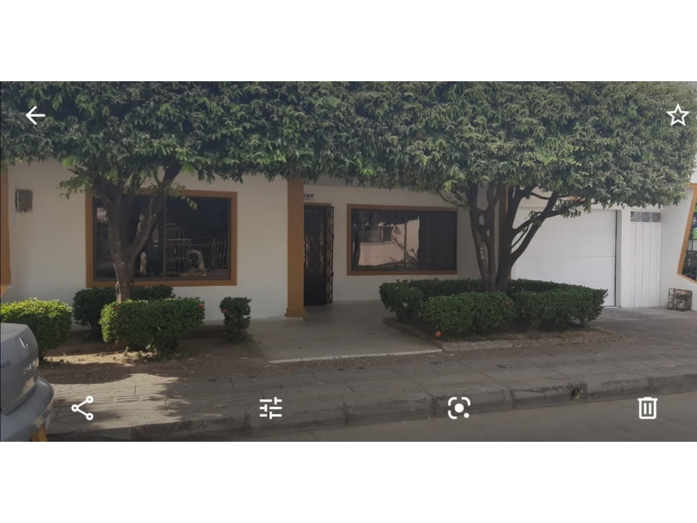 EN VENTA Y ARRIENDO CASA BARRIO URBINA MONTERIA CORDOBA COLOMBIA