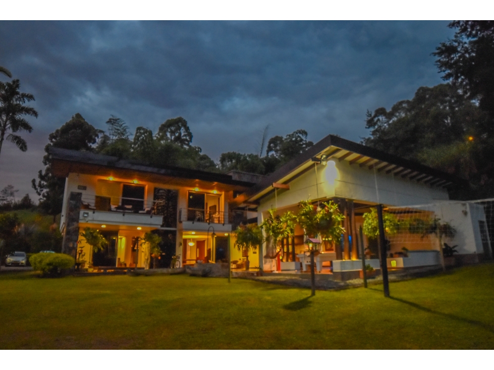 Casa Campestre Envigado escobero bajo