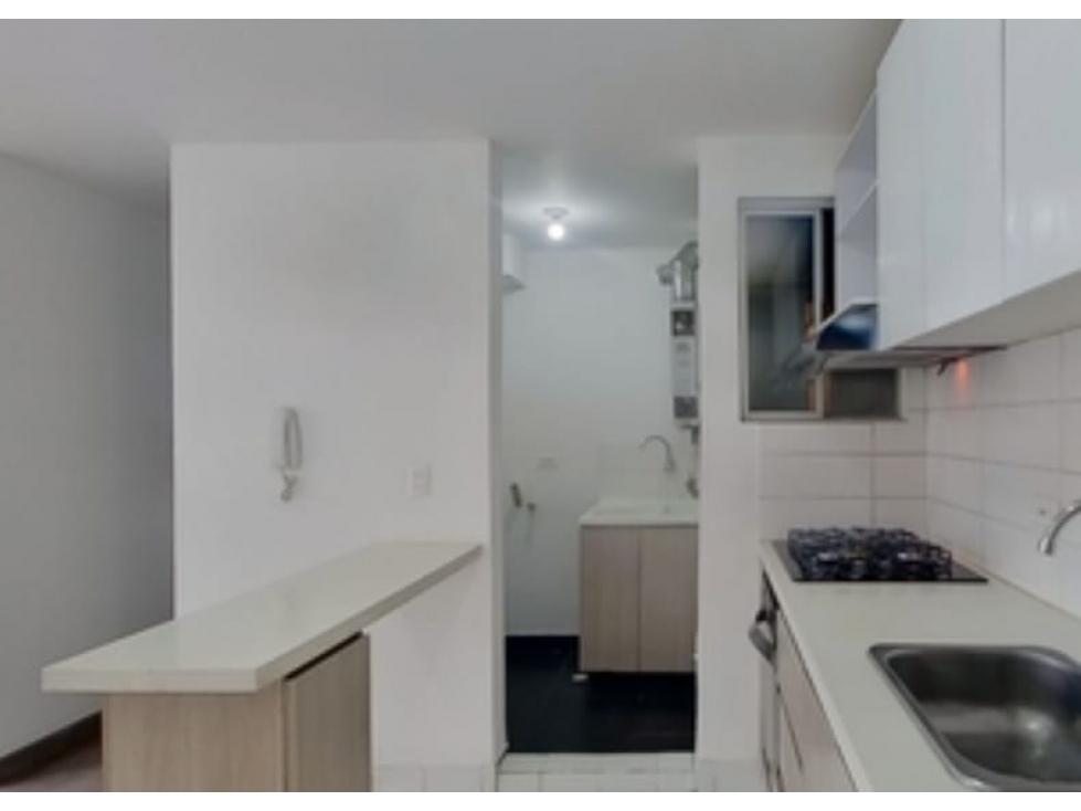 VENDO APARTAMENTO ENGATIVA  ALTOS DE LOS CEREZOS