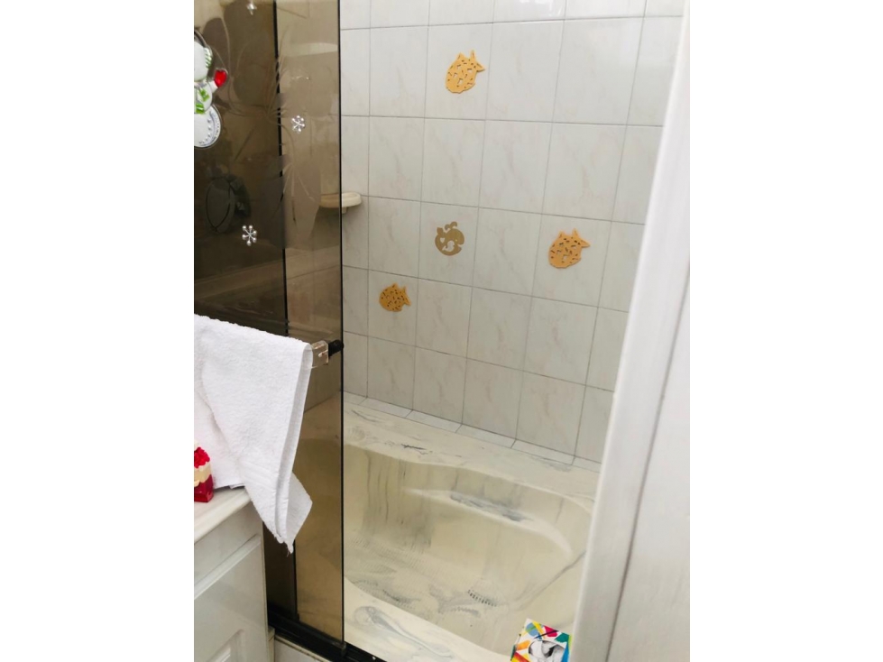 VENTA DE APARTAMENTO AVENIDA 30 AGOSTO EDIFICIO RENOVAMOTOR 4TO PISO