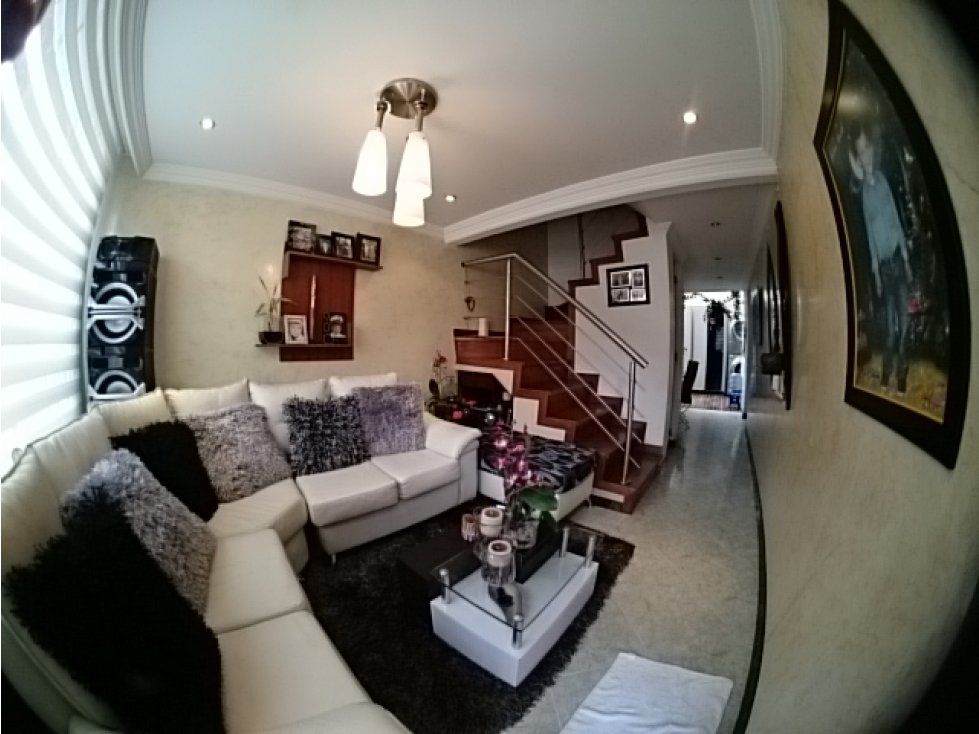 Vendo Casa CR Picadilly superacabados-88m2 Norte