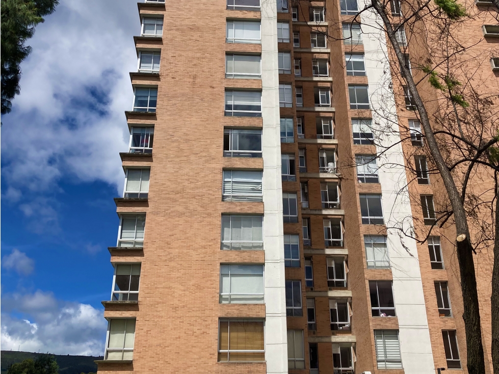 Se vende excelente apto con terraza en la Calleja Bogotá