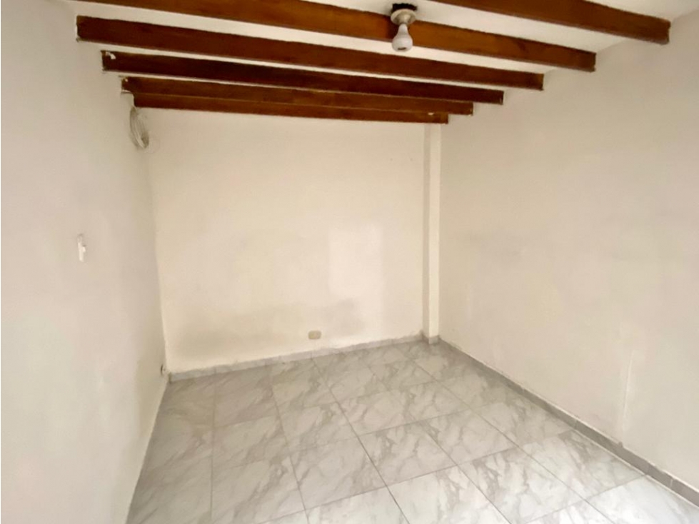 ARRIENDA APARTAMENTO 2 ALCOBAS EN MALABAR