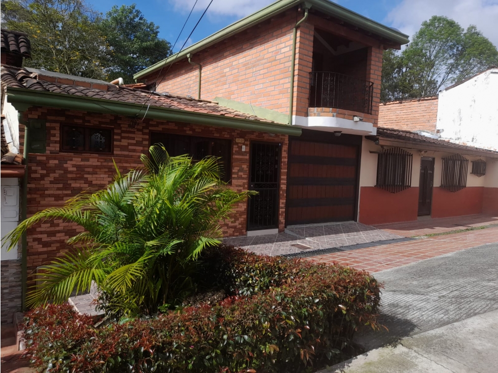 Casa en San Antonio de Pereira