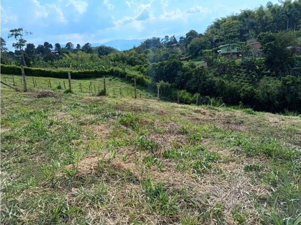 Se vende Lote C.C Alcalá Valle del Cauca