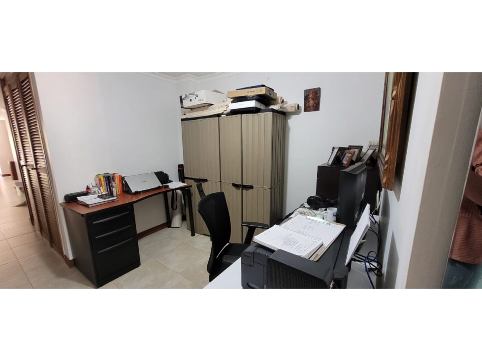 Apartamento en venta en Laureles - segundo parque.