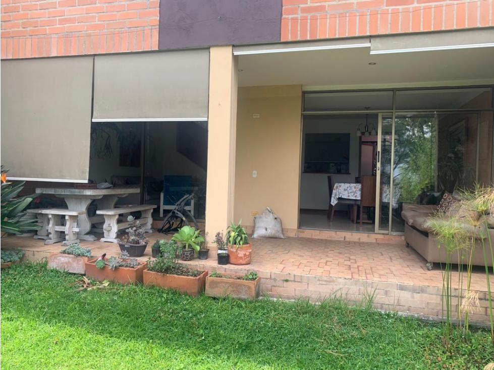 Venta de Casa en Envigado sector Cumbres