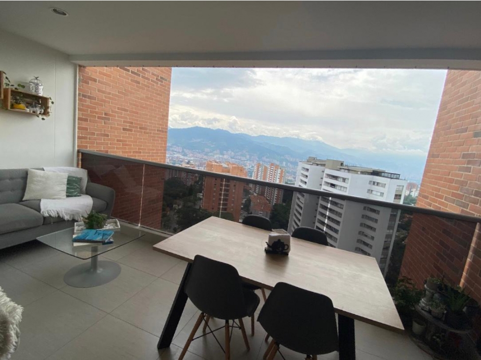 Apartamento trv intermedia Envigado, con vista a la ciudad