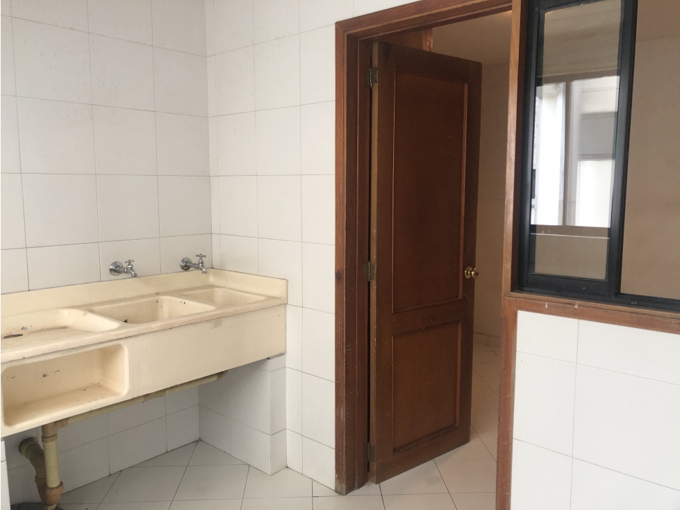 VENTA APARTAMENTO SANTA RITA OESTE CALI