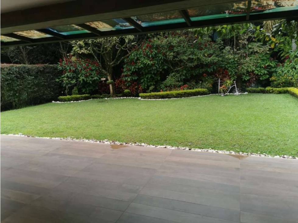 C-265 (CASA PISO 1, Envigado, Loma Benedictinos)