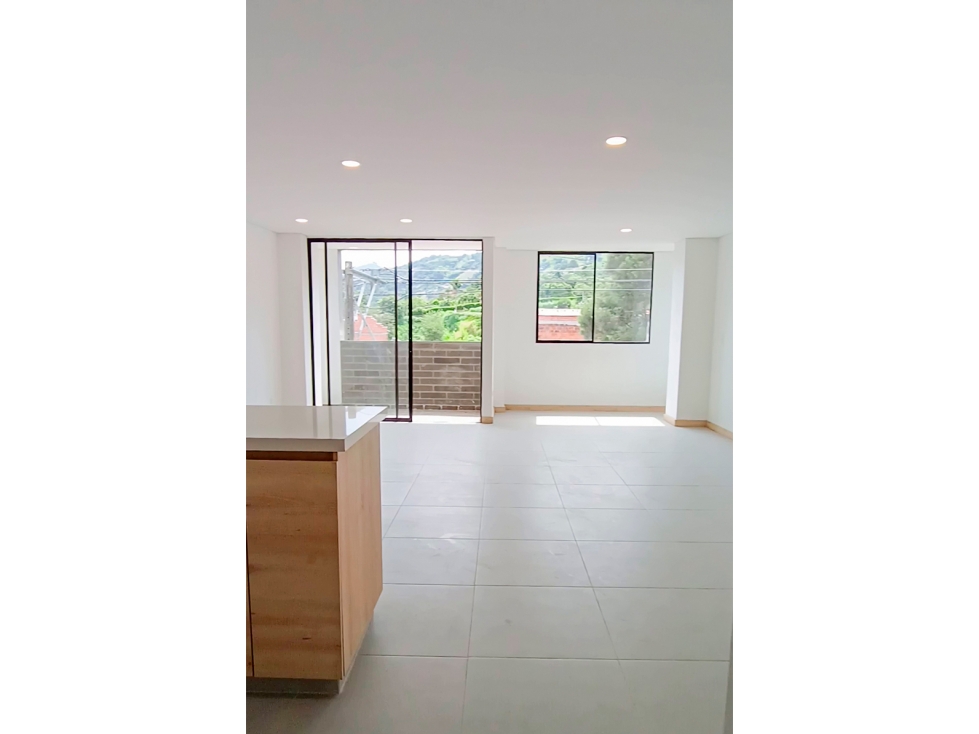 VENDO APARTAMENTO SAN JUAN DE LA T. COPACABANA PR. NATIVO 51.20 m2