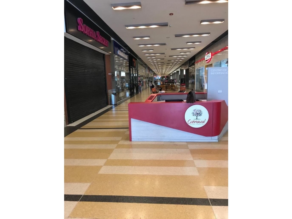 VENDO O ARRIENDO LOCAL EN CENTRO COMERCIAL CARNAVAL