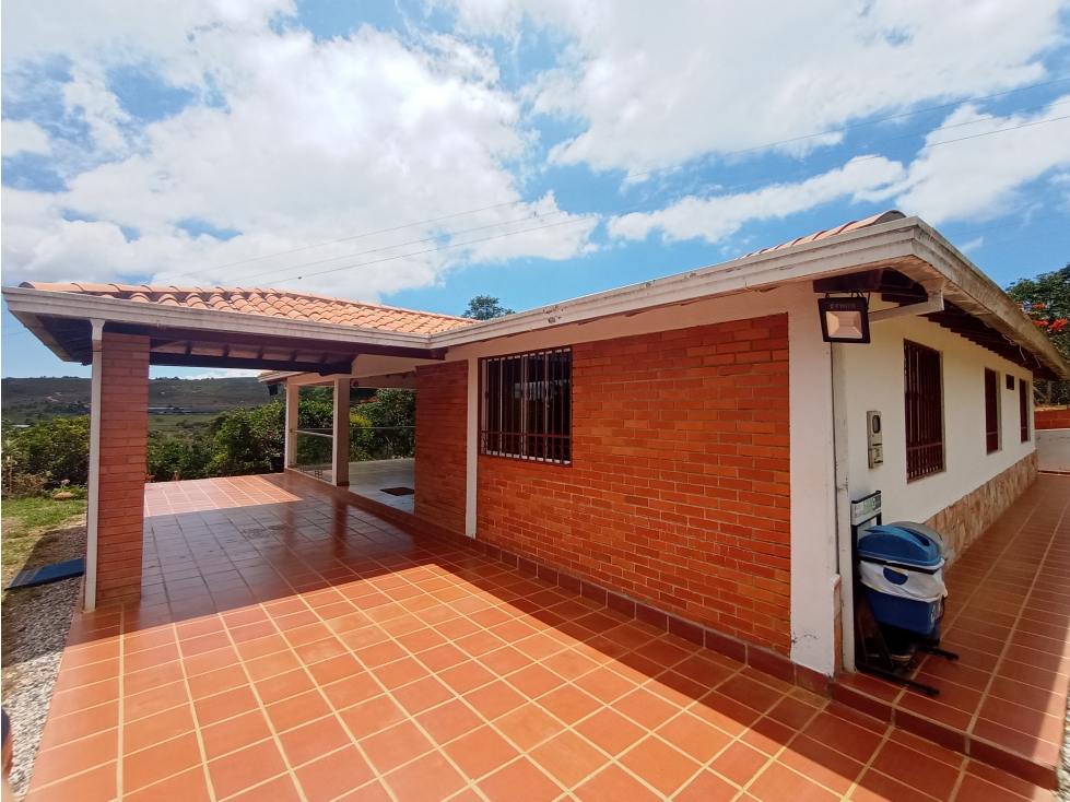FINCA EN LA MESA DE LOS SANTOS