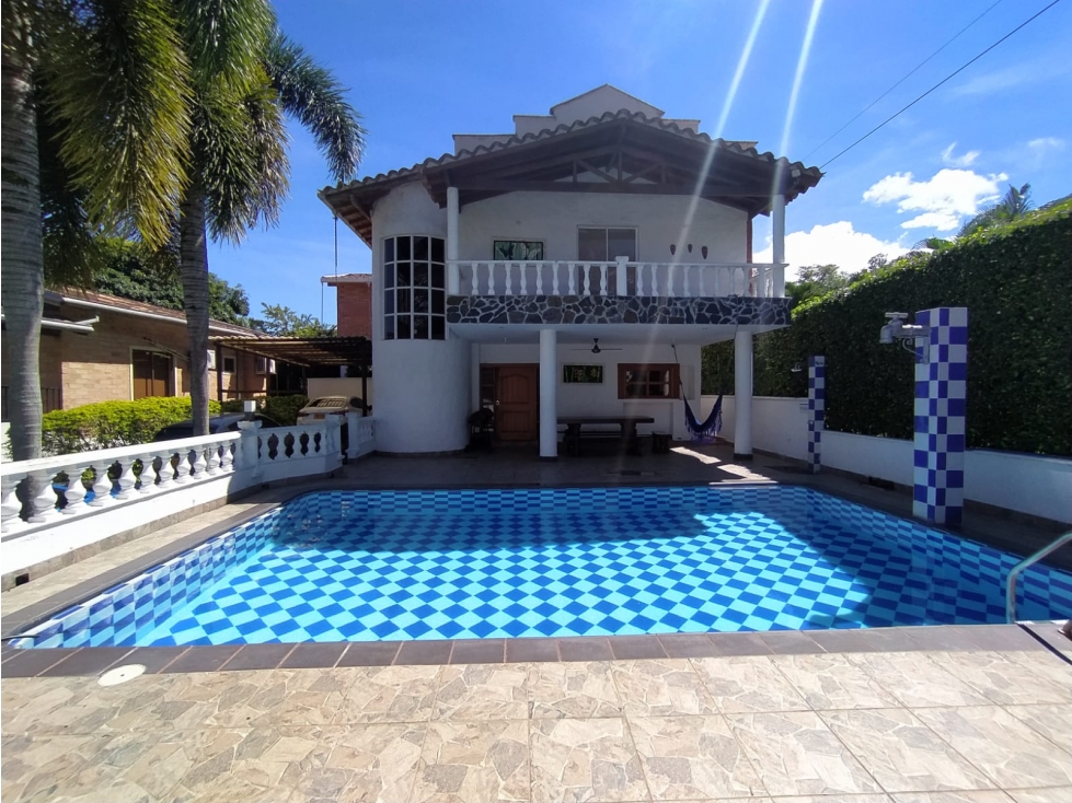 Casa en Venta en Medellín - San Jeronimo