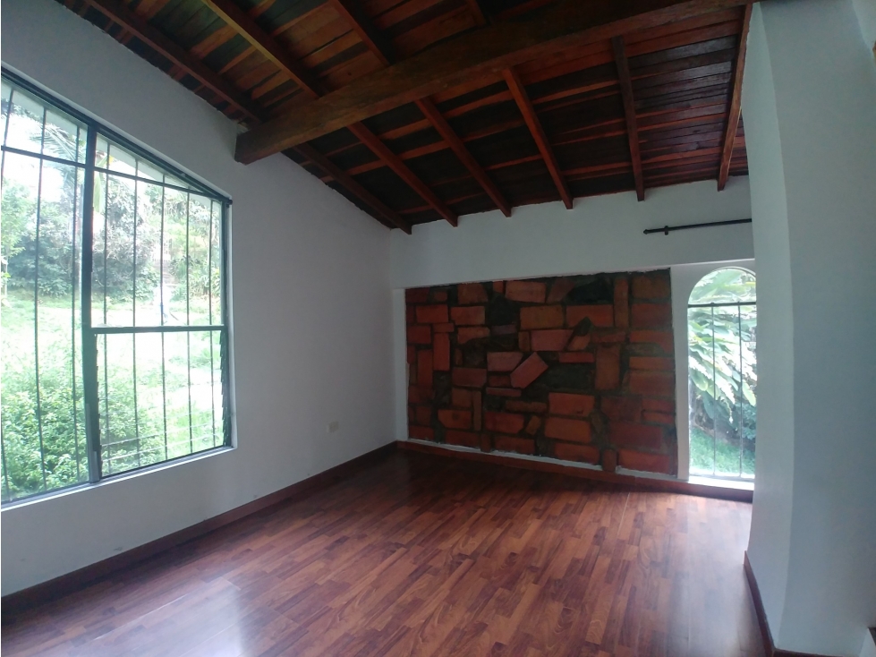 Aparta-estudio para alquiler en Envigado - Loma las brujas