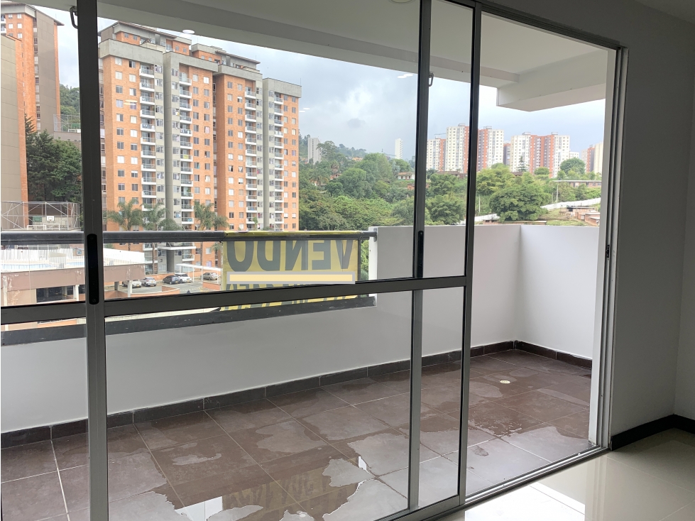 En Venta Apartamento en La Cuenca, Envigado