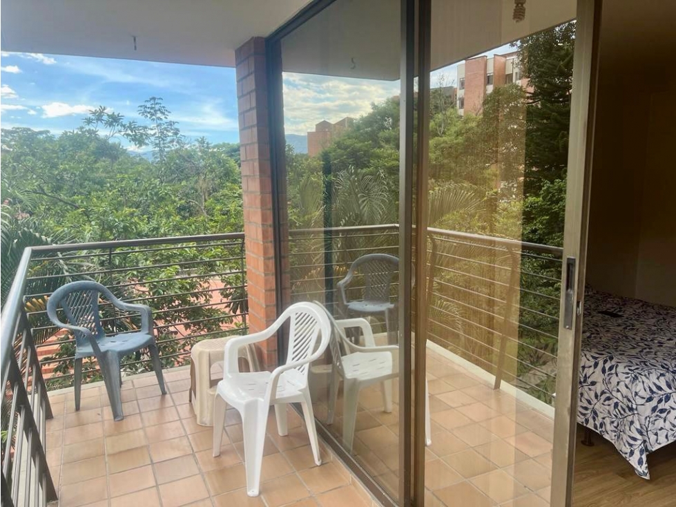 APARTAMENTO EN VENTA EN VILLA SANTA TERESA, ENVIGADO