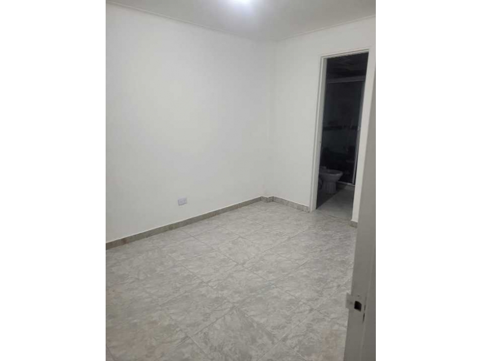 100m2 Aeroparque Arriendo Local