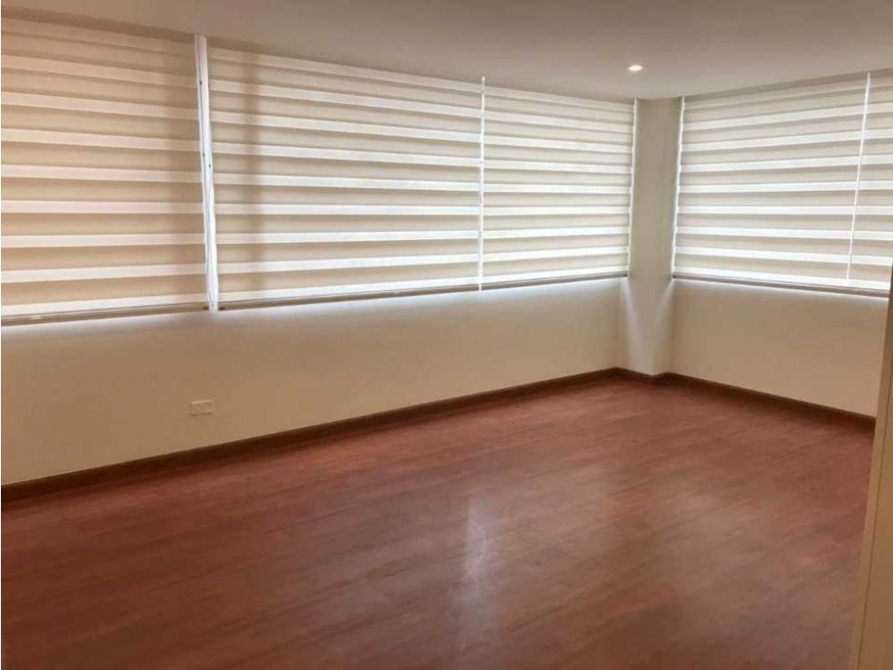 APARTAMENTO DUPLEX BOGOTÁ SECTOR BELLA SUIZA, CERCA A UNICENTRO 119mts