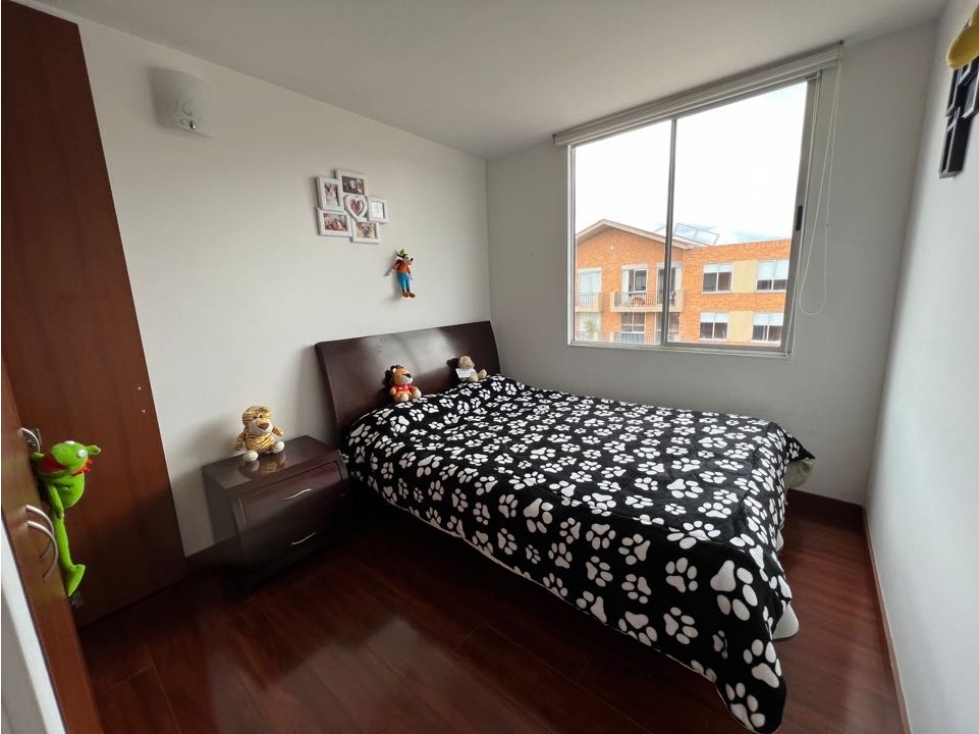 Apartamento en Cajica con Club House