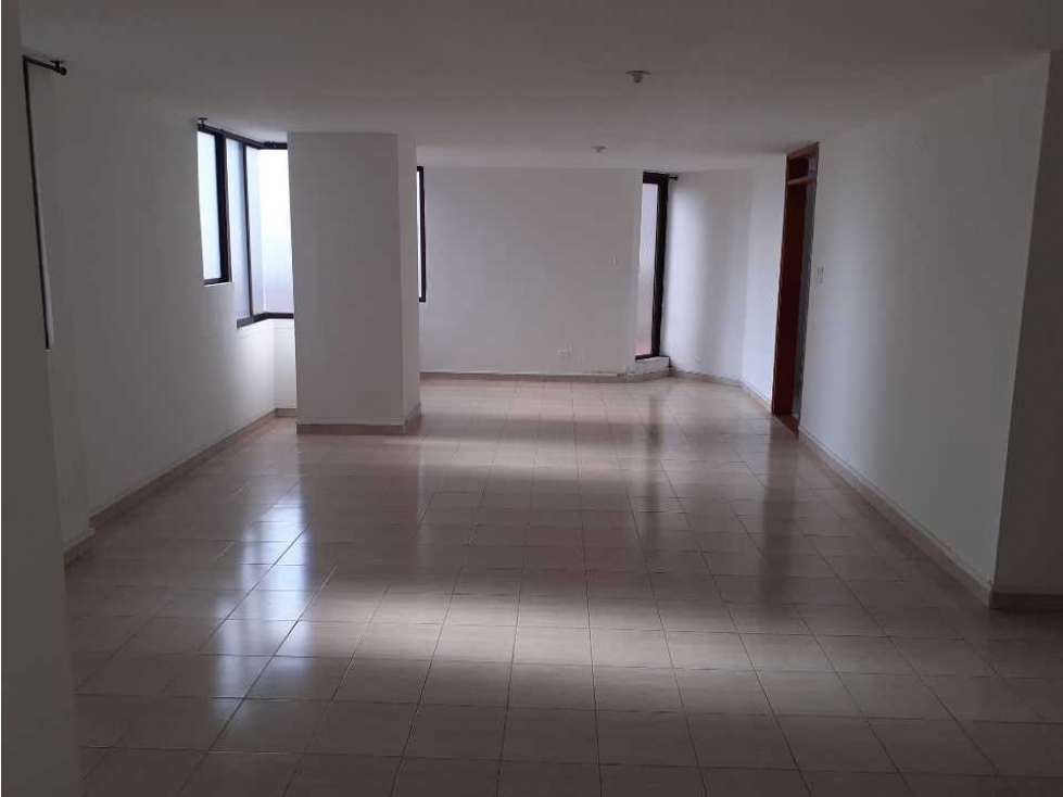 Apartamento en venta en Pereira sector centro /  COD:5453237
