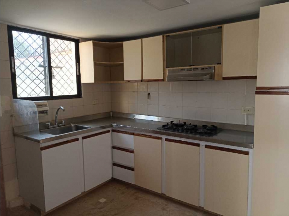 Arriendo casa manga cartagena