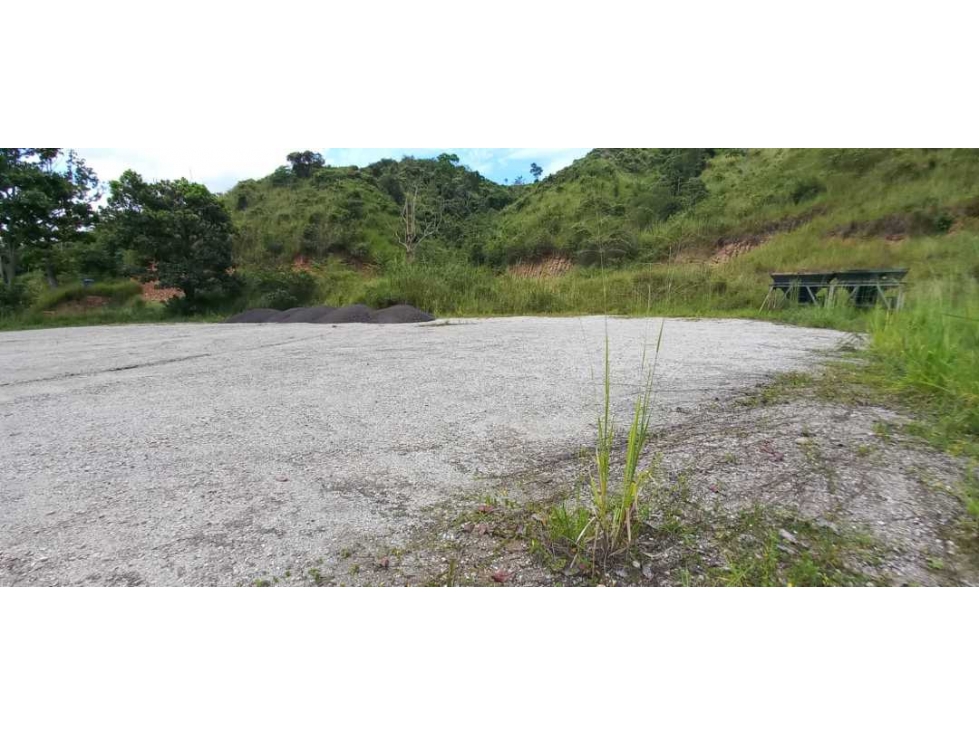 ARRIENDO LOTE ANILLO VIAL FLORIDABLANCA-GIRON