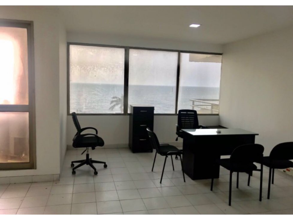 ARRIENDO  OFICINA EN  BOCAGRANDE, AV SAN MARTIN