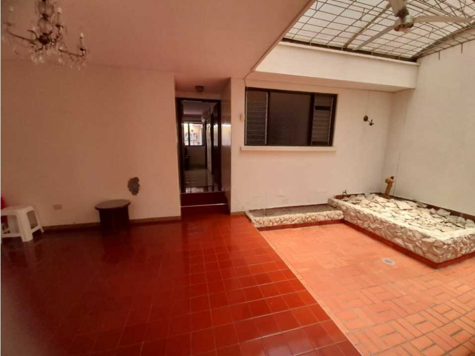 Barrio Las Mercedes - Casa en venta