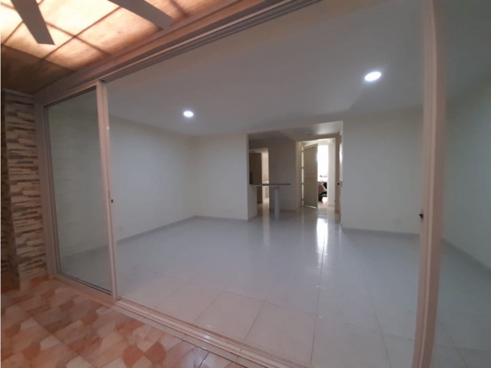 Barrio Las Mercedes - Casa en conjunto cerrado en venta Palmira Valle