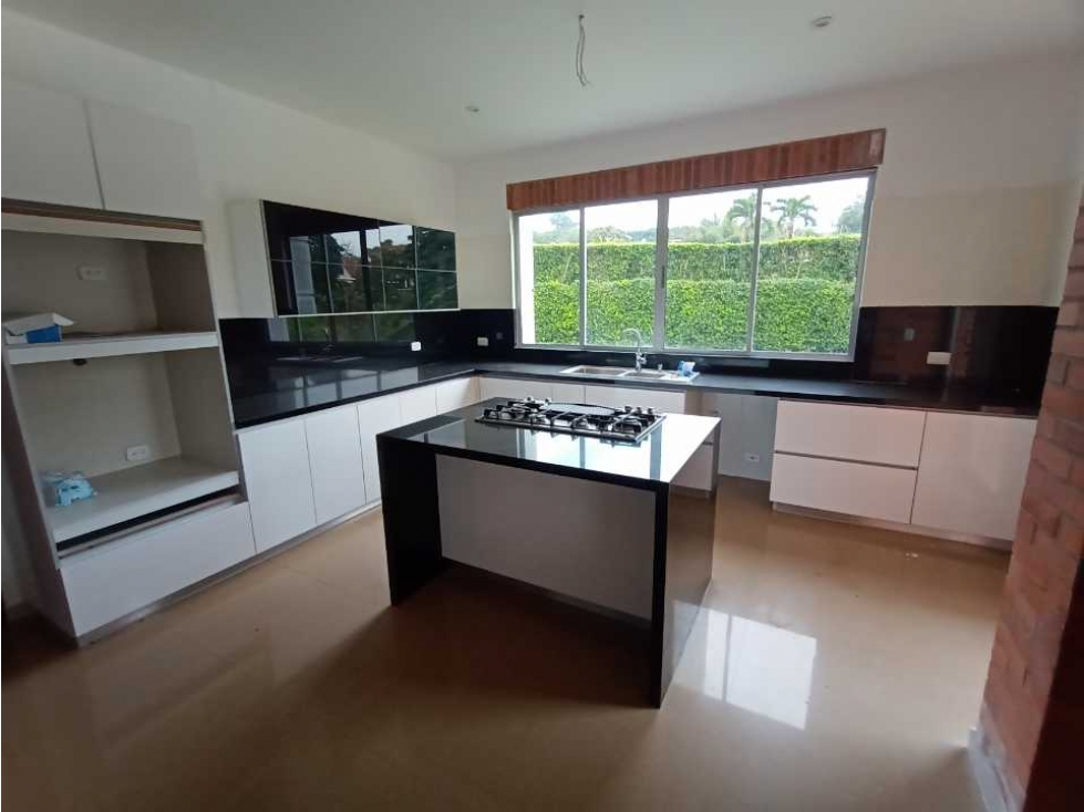 Casa campestre en arriendo sector cerritos Pereira cod 5517732