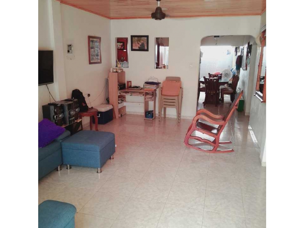 Casa De 98 M2 En Barrio Esmeralda Monteria- Cordoba
