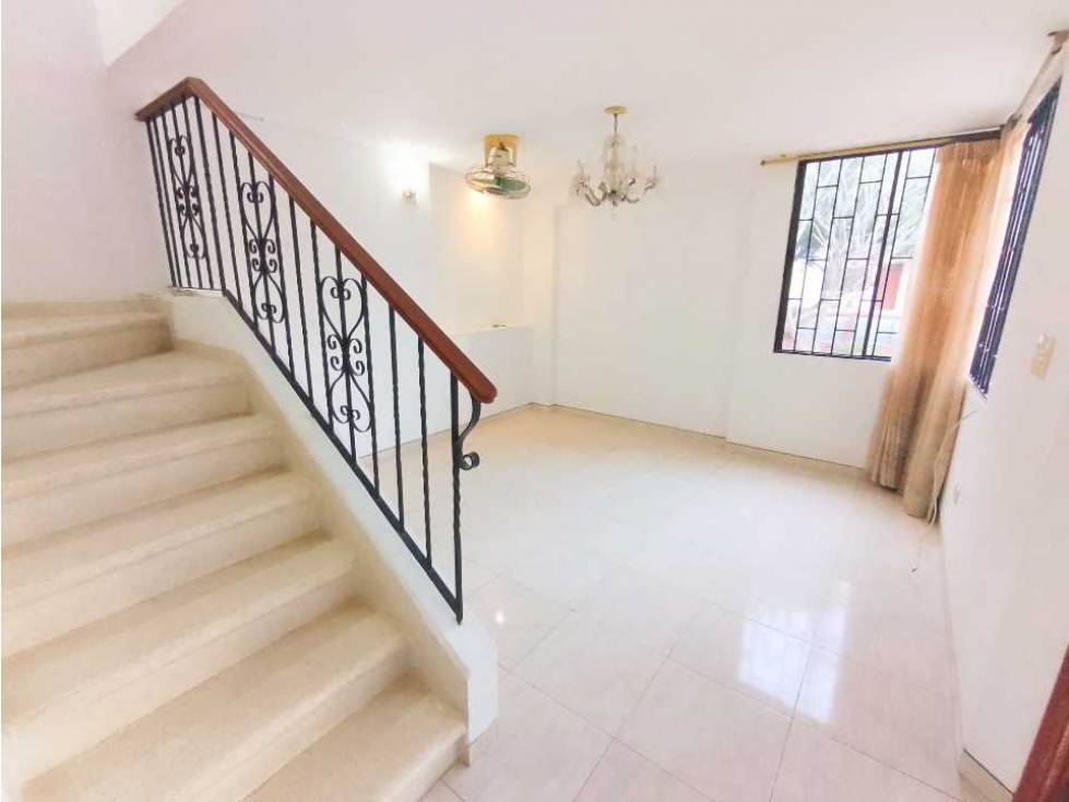 CASA EN ARRIENDO CONJUNTO CERRADO SAN LUCIDO