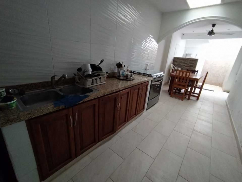 CASA AMPLIA EN VENTA EL LA MARGUEN IZQUIERDA DE MONTERIA