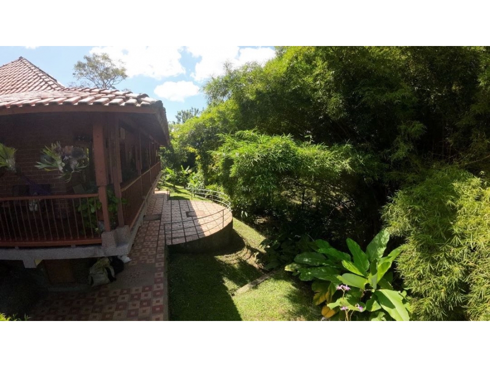 EN VENTA CASA CAMPESTRE EN CERRITOS PEREIRA