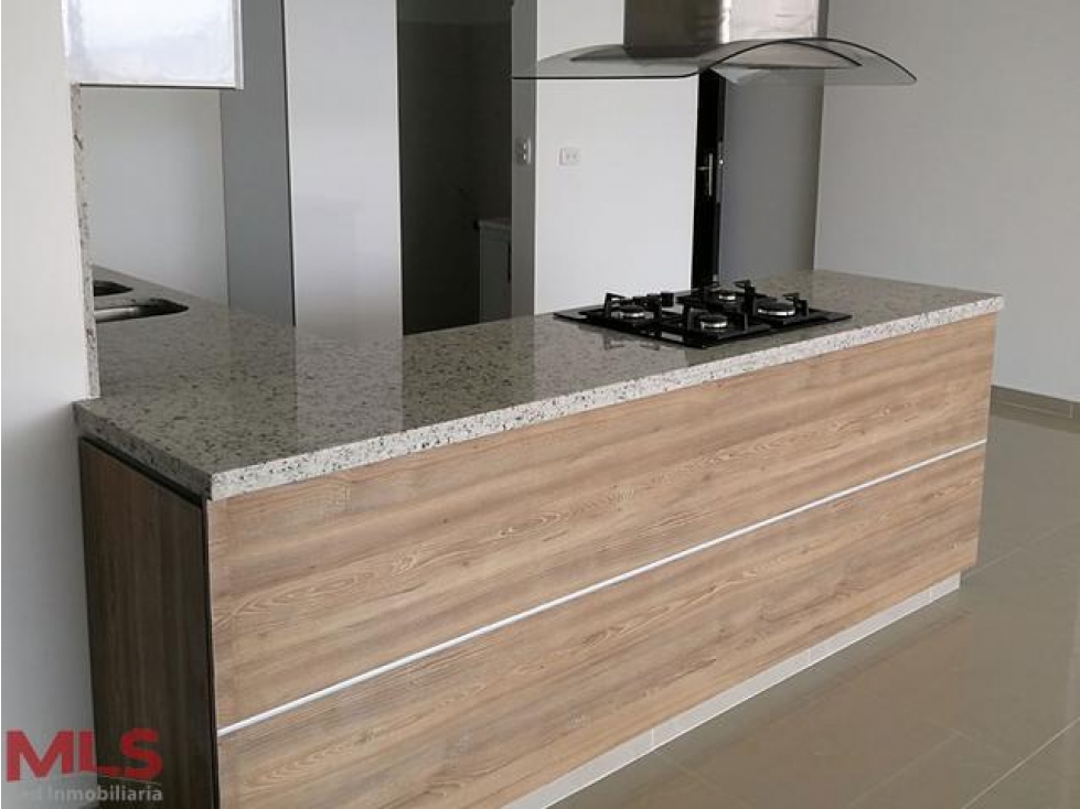 Espectacular apartamento NUEVO en 1er. piso(MLS#239471)