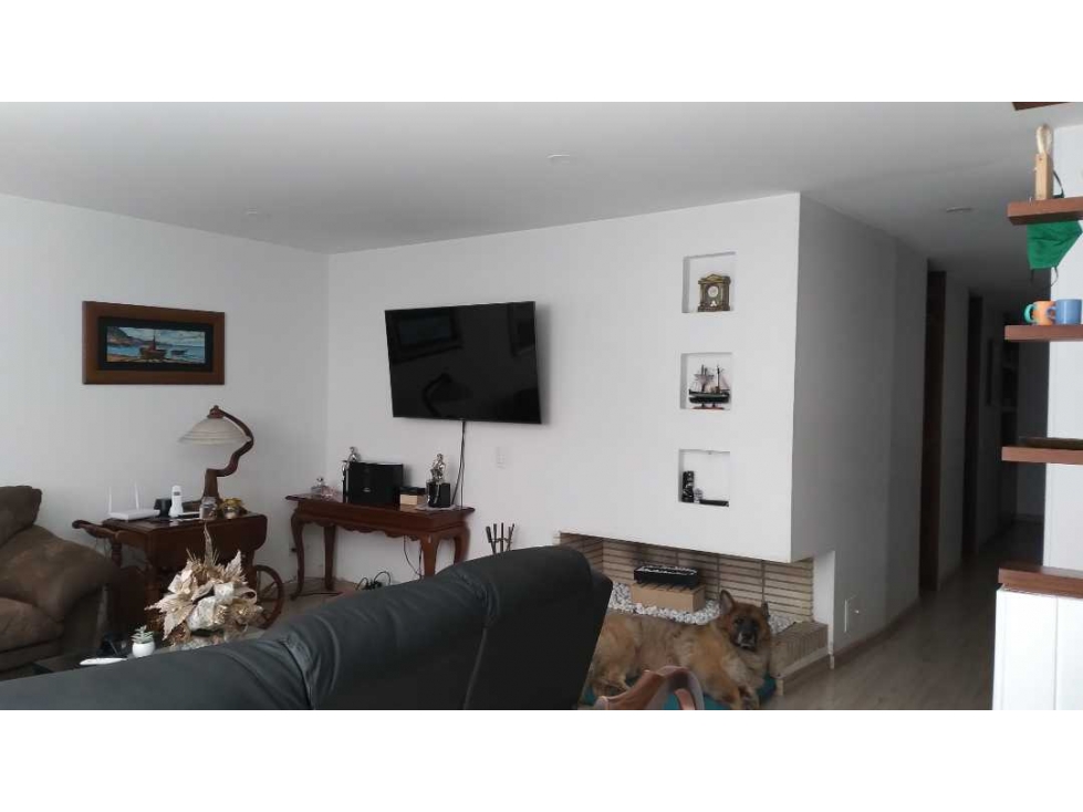 EXCELENTE APARTAMENTO EN VENTA CON VISTA AL PARQUE VIRREY