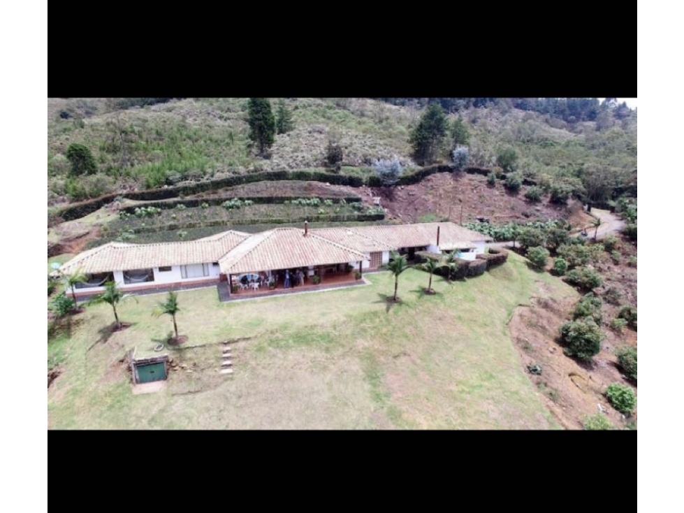 Finca con vista única en el tablazo, cerca al aeropuerto.