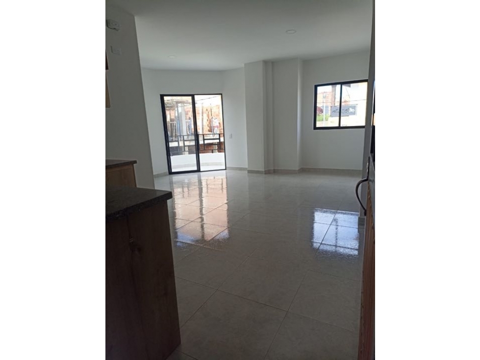 HERMOSO APARTAMENTO ESQUINERO EN SEGUNDO PISO EN VENTA PARA ESTRENAR.