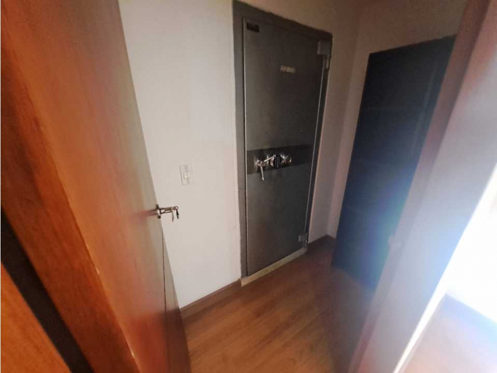 OFICINA EN ARRIENDO UNICENTRO