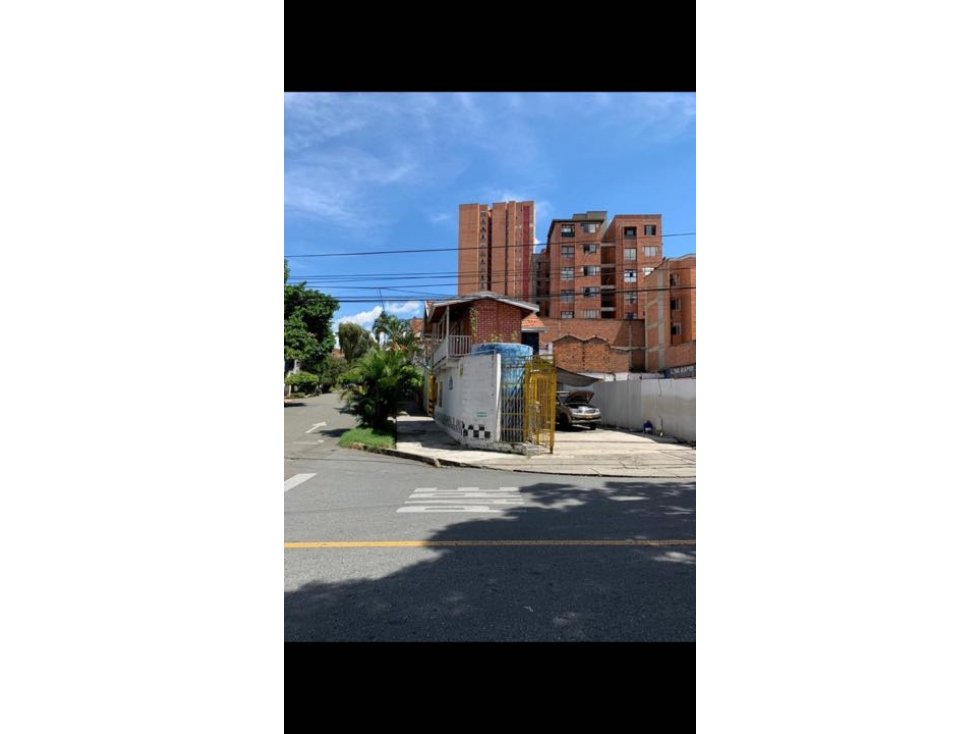 Venta de lote para constructores Barrio la América en Medellin